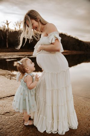 Jessica Smith Photographer Maternity Jessica Smith Photography- Gainesville, Missouri Photographer Family Motherhood