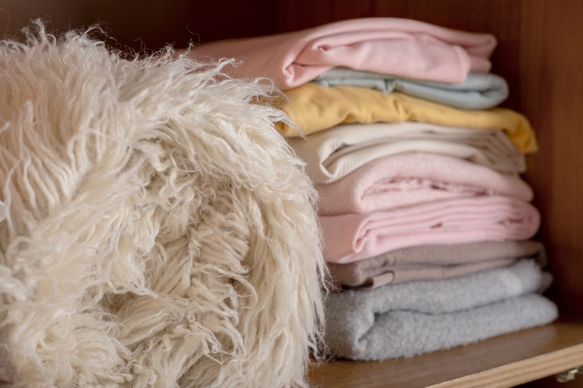 Blankets and wraps for newborn baby photography