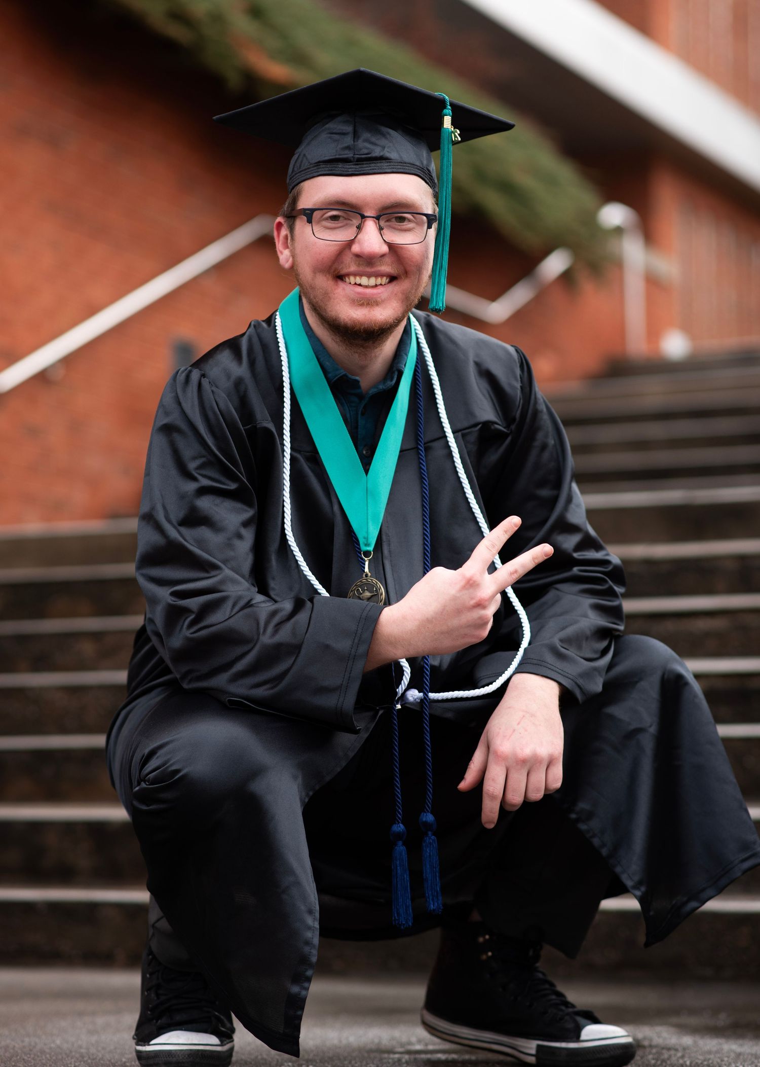 NE State Graduation picture NE TN Johnson City photographer Tri-Cities photography Blountville TN Kingsport Bristol Elizabethton