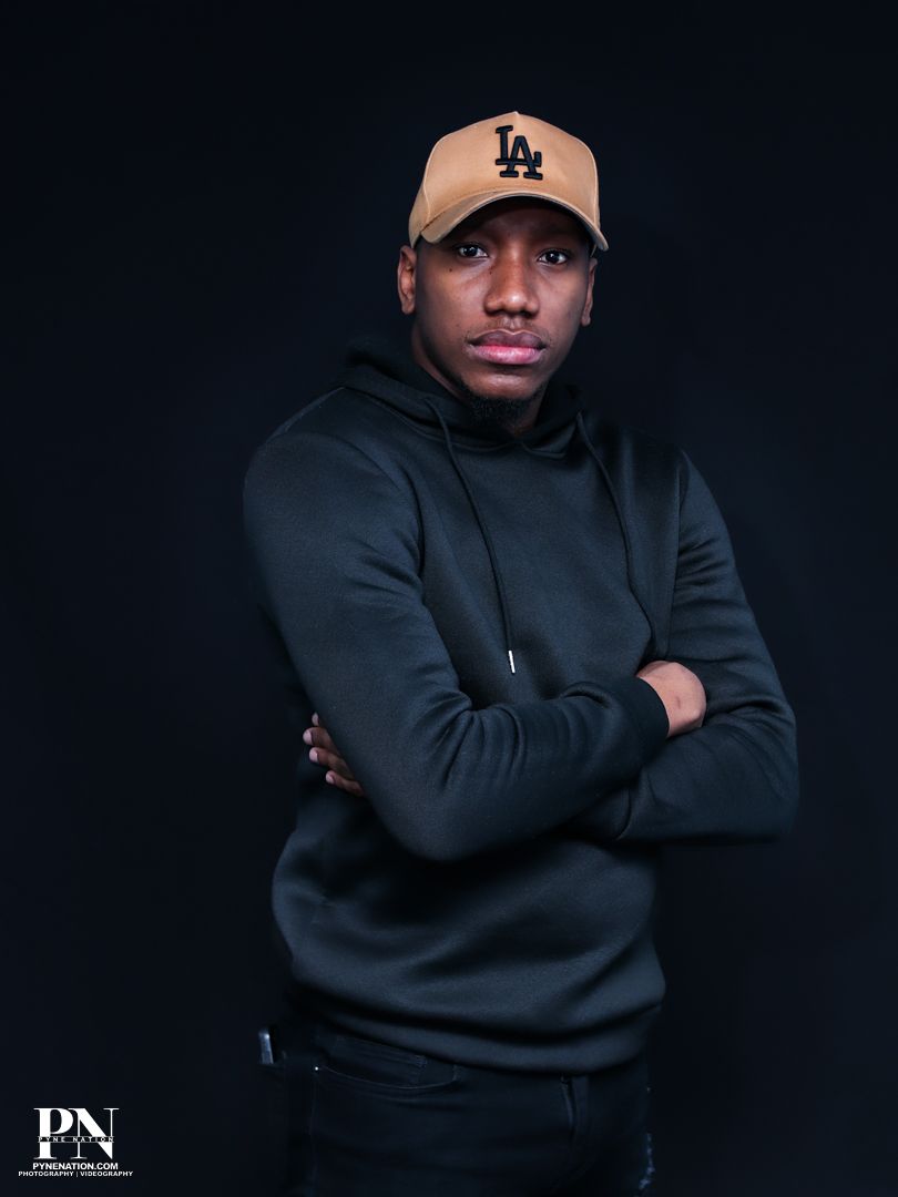 PHOTOGRAPHY HEAD SHOTS