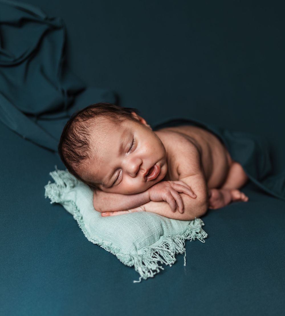 San Antonio studio newborn photos