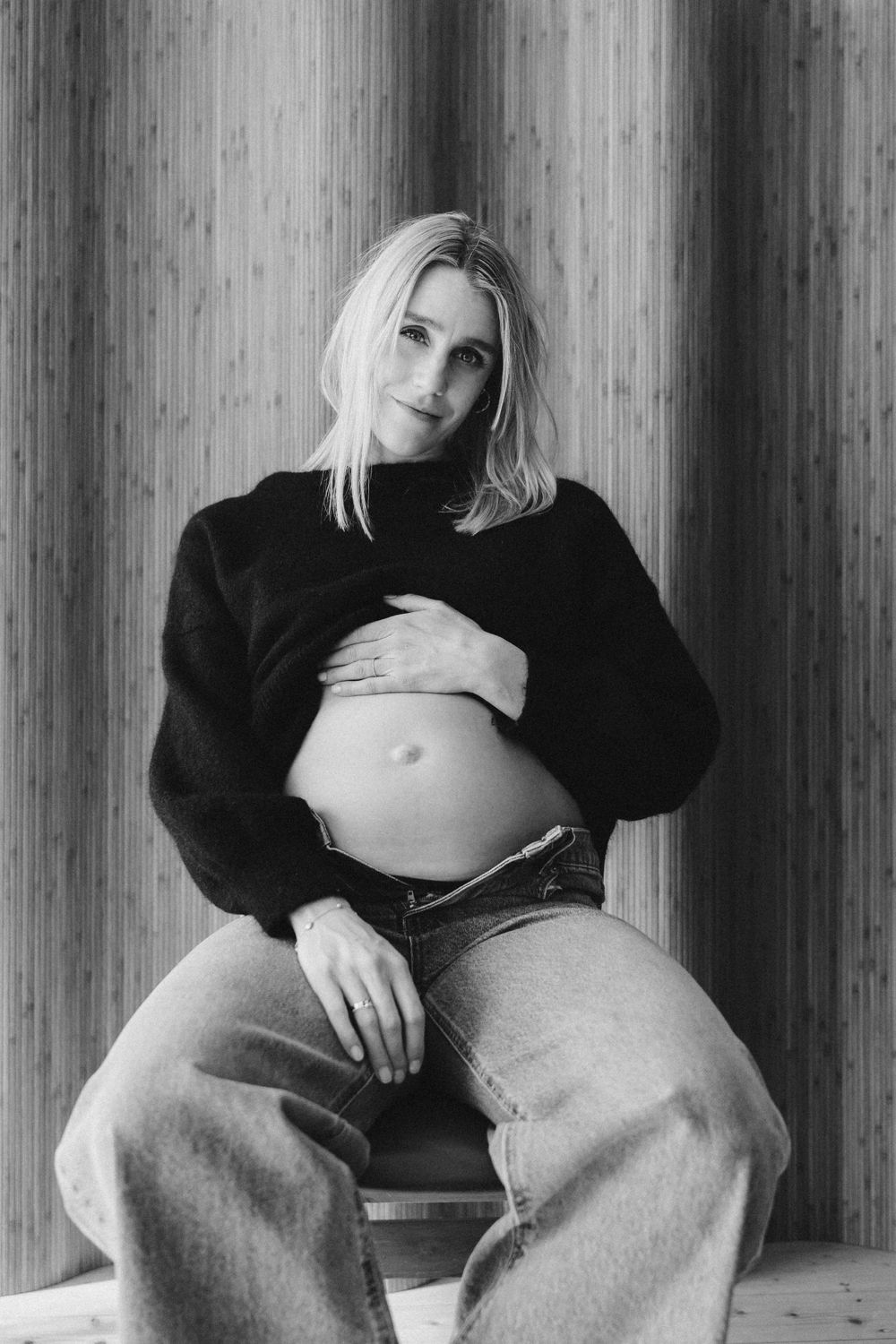 Portret vrouw, creatief portret. Zwangerschapsfotografie. Zwangerschap in Beeld. Newborn. Intiem. Boudoir fotografie. Kunst.