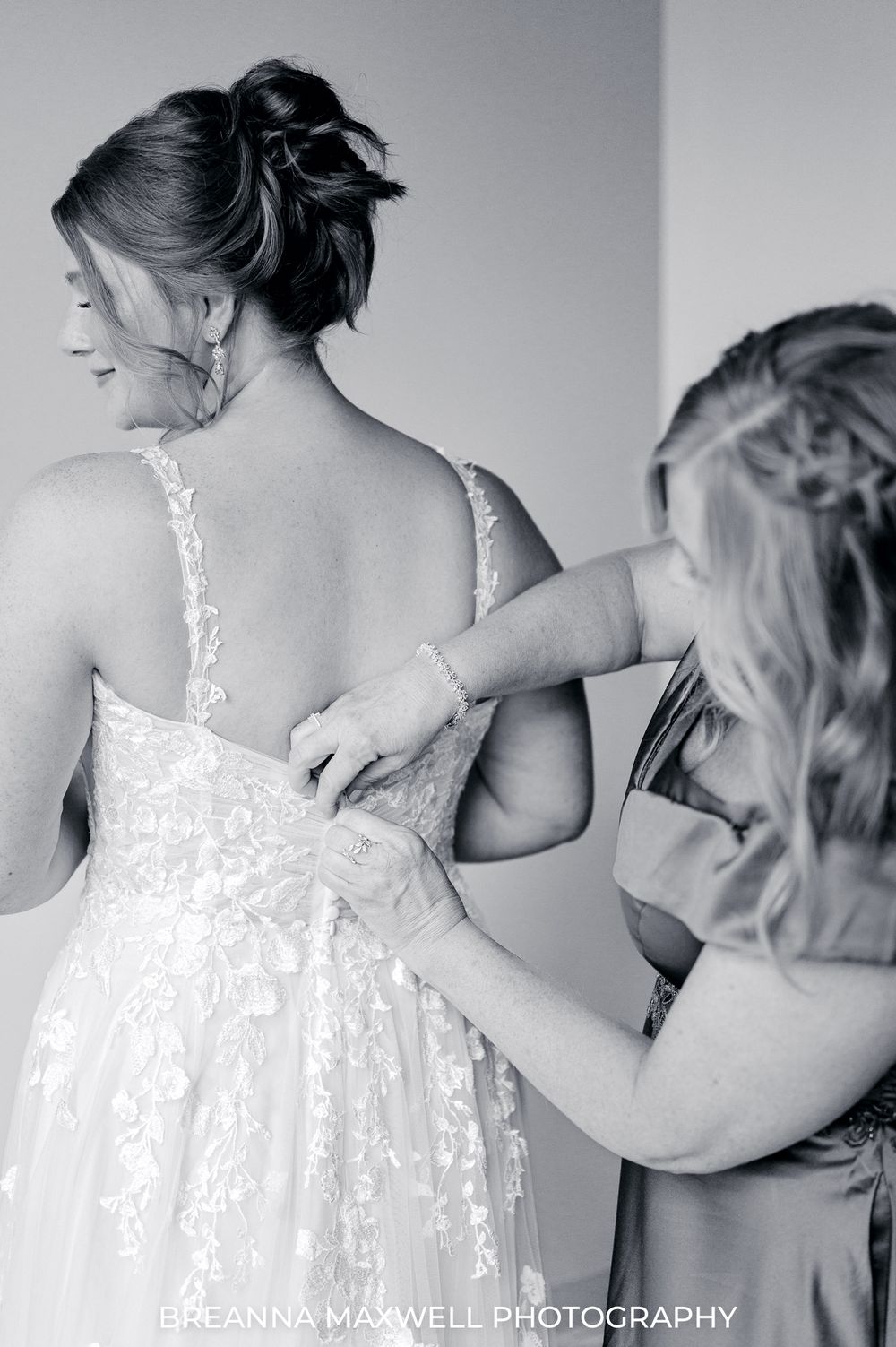 Mainframe Studios Des Moines Iowa Wedding