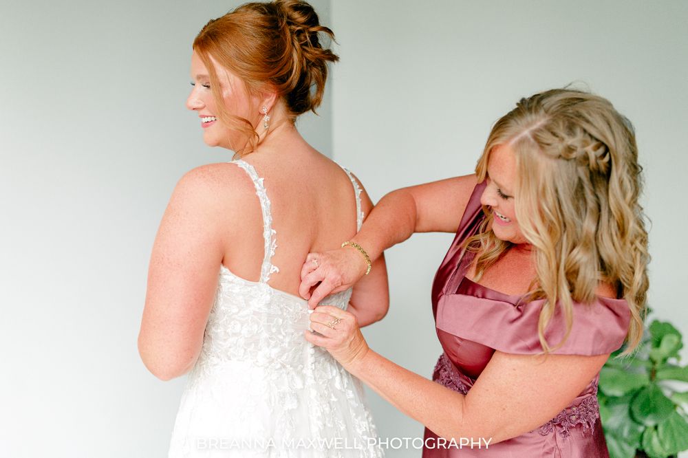 Mainframe Studios Des Moines Iowa Wedding