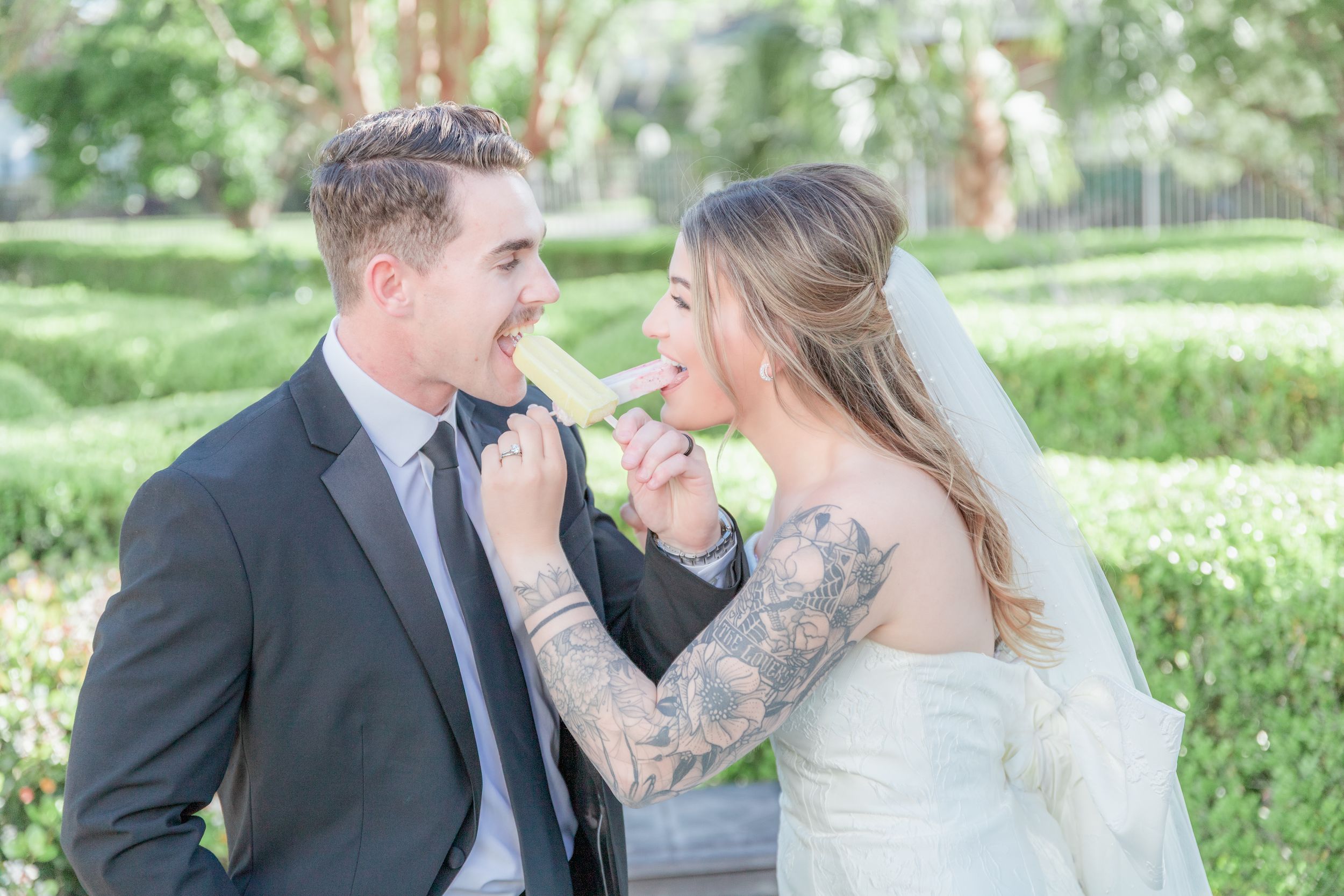 Wedding photographer in Valdosta Georgia.