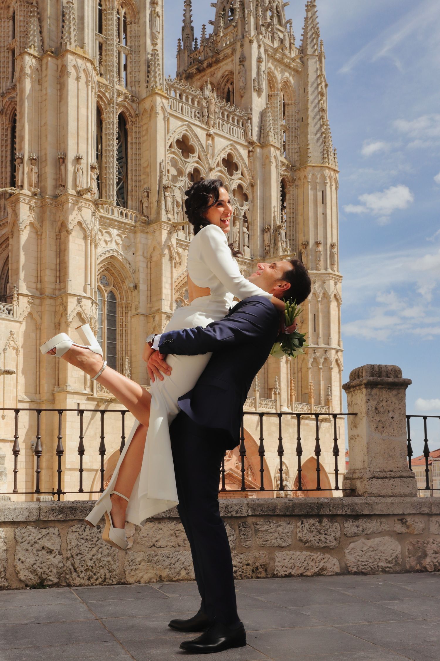 Wedding photographer in Mallorca, Ibiza, Barcelona, Sevilla, San sebastian, Spain. Luxury photoshooting, wedding venues in Spain, Basque
