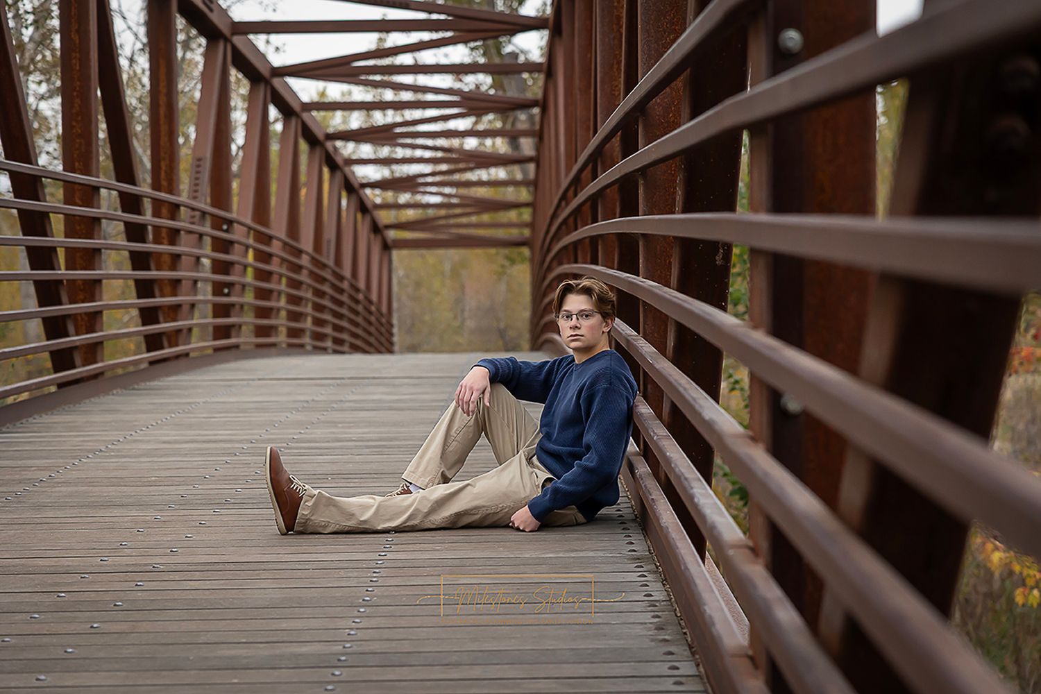 Senior portraits on the Boise River Greenbelt near Meridian, Idaho.