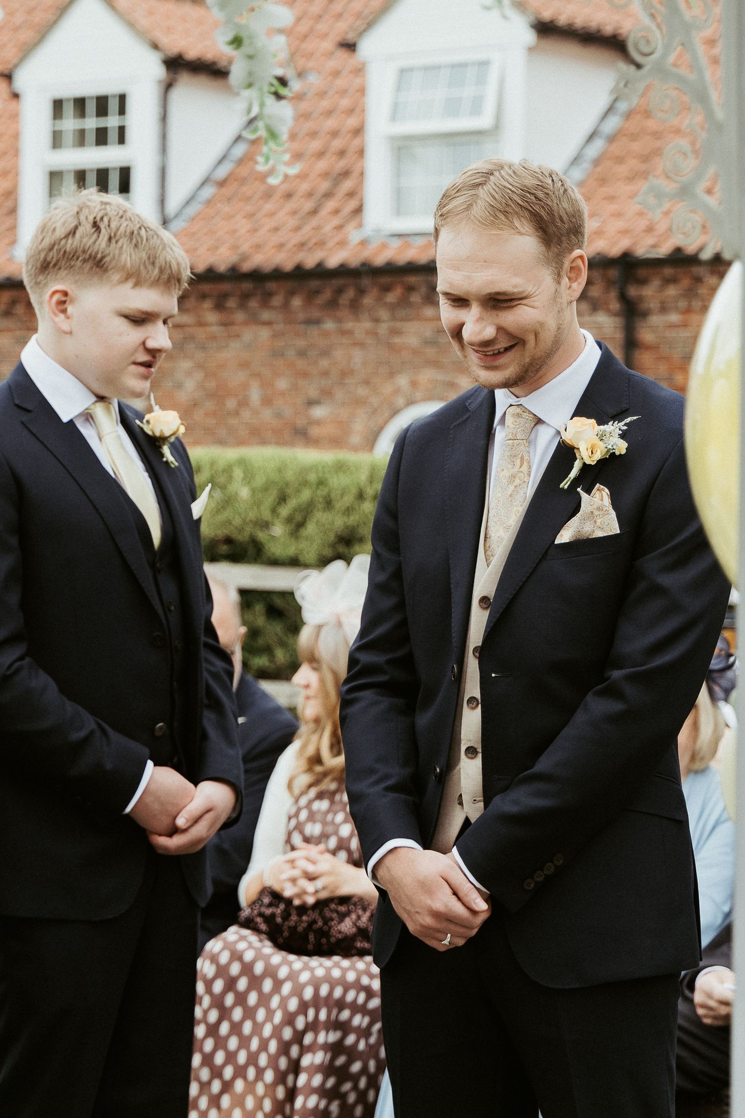 Natural Romantic Wedding at The Bridge, Wetherby by Chelle Lundy Photography  West Yorkshire