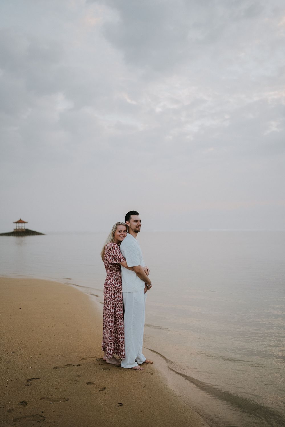Natural couple photography at Karang Beach Sanur