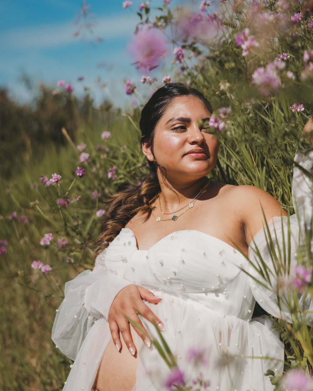 Maternity Session with Montana Summer Wild Flowers
