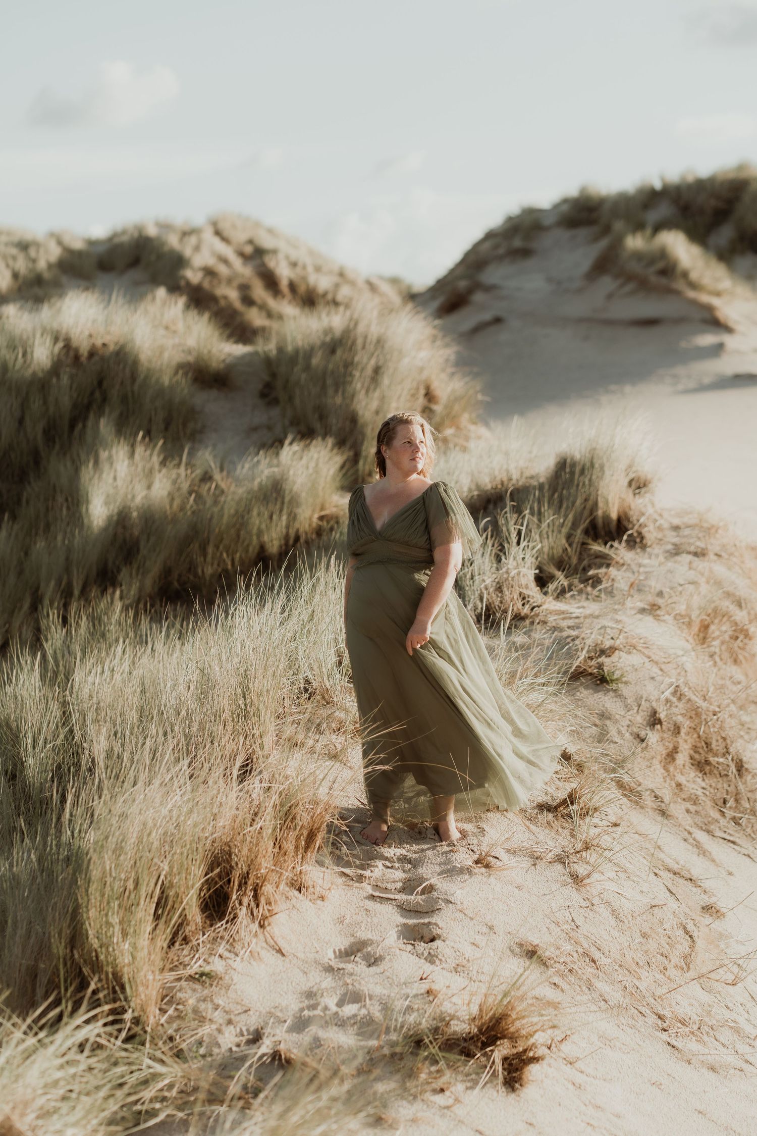 fotoshoot-duinen-vrouw-groen