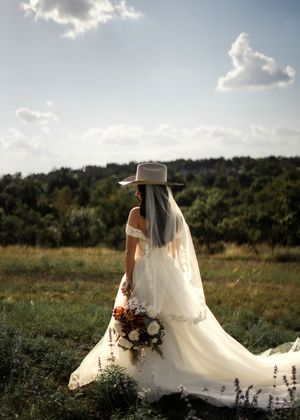 Bridal session in Fredickburg, TX. Western style photography. Natural light, wedding photography, candid moments, bridal photography.