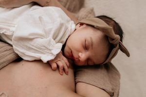 Lifestyle fotograaf Heerhugowaard voor newbornshoots en gezinnen.