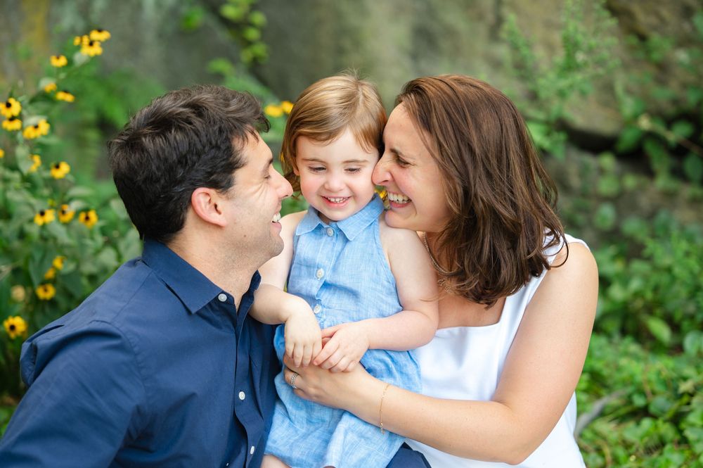 Westchester family photographer captures joyful family session in NYC’s Central Park.
