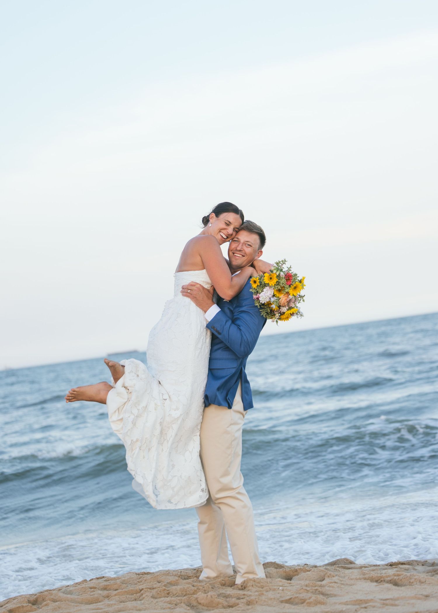 Virginia Beach wedding photography, beach wedding photos, candid wedding photography Virginia, Paper + Gold Weddings Richmond