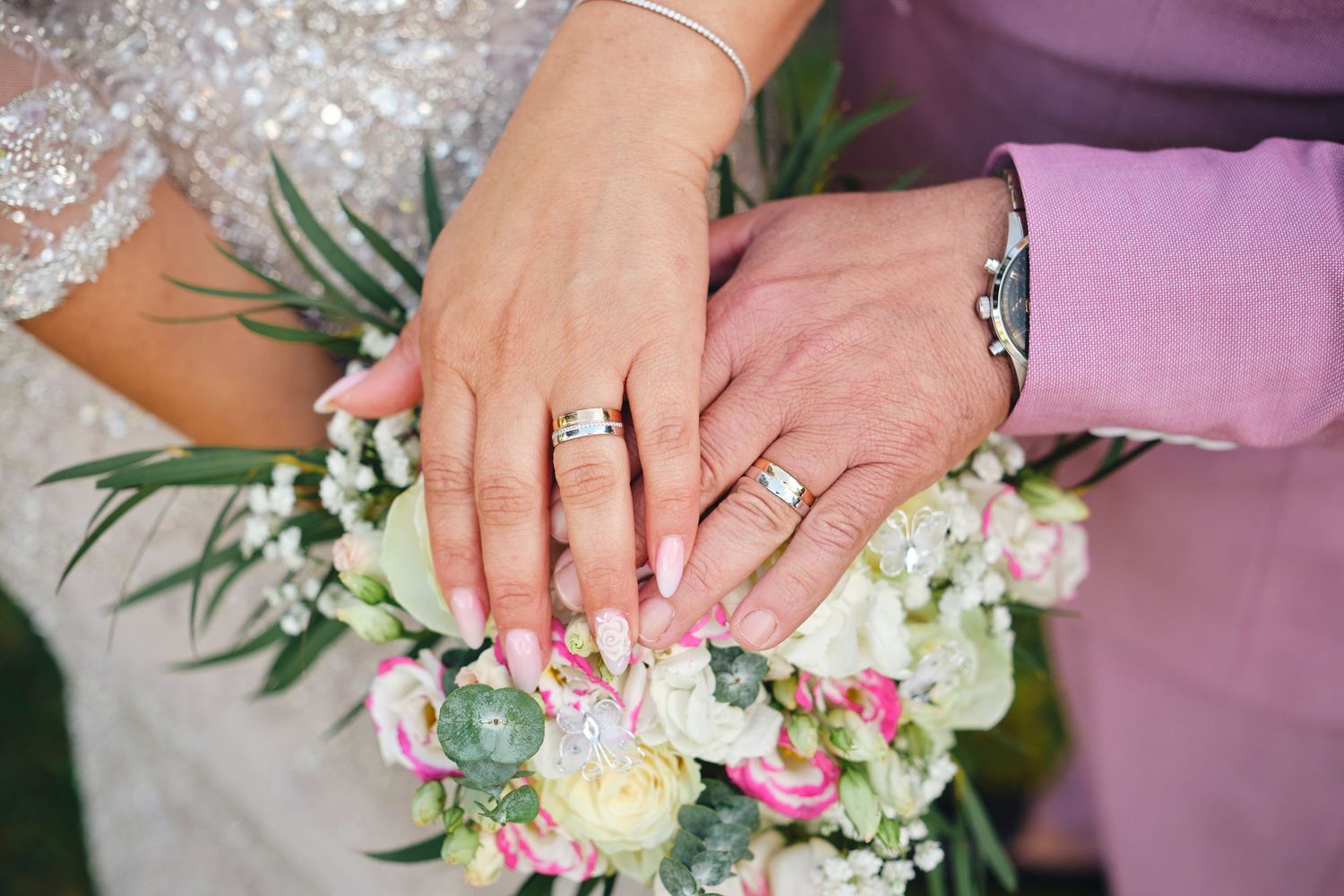 ramo, mais alianças de 25 anos de casamento