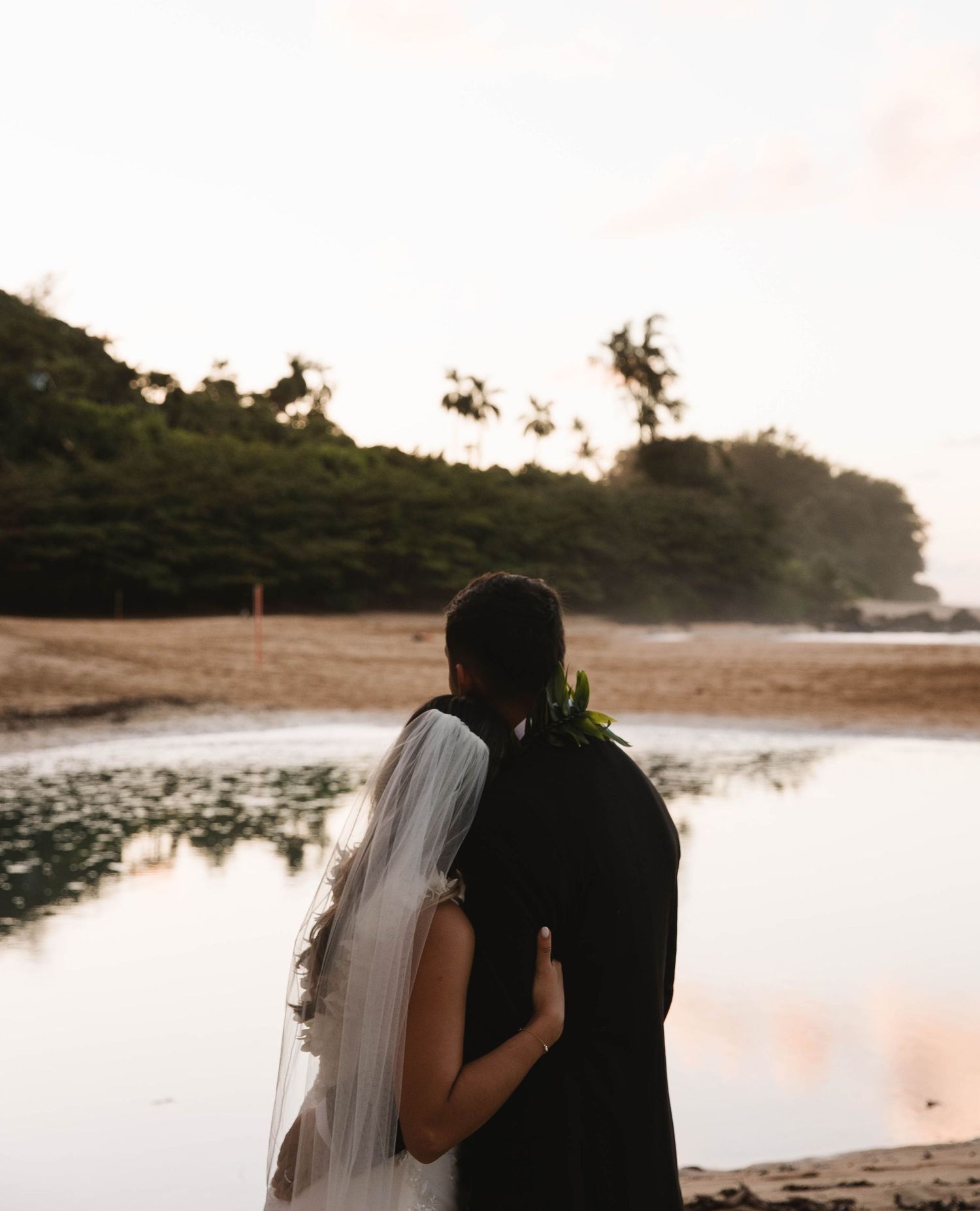 Wedding photographer, Hawaii Wedding, Kauai Elopement, Elopement photography, Kauai Photographer, Kauai wedding photographer,