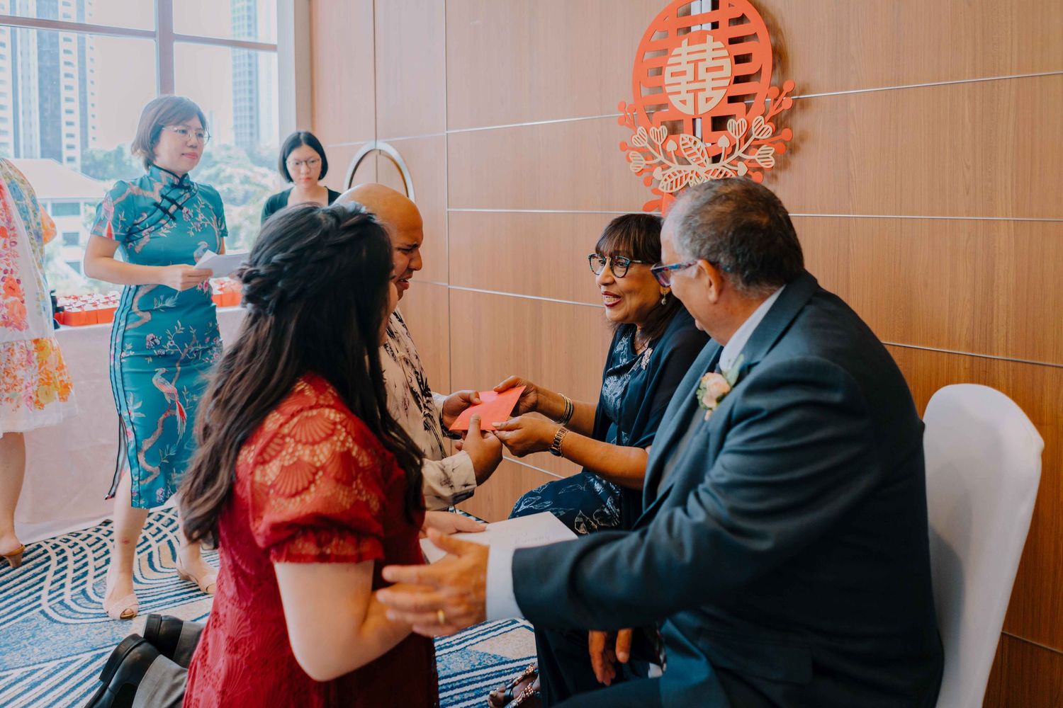tea ceremony at voco orchard hotel singapore