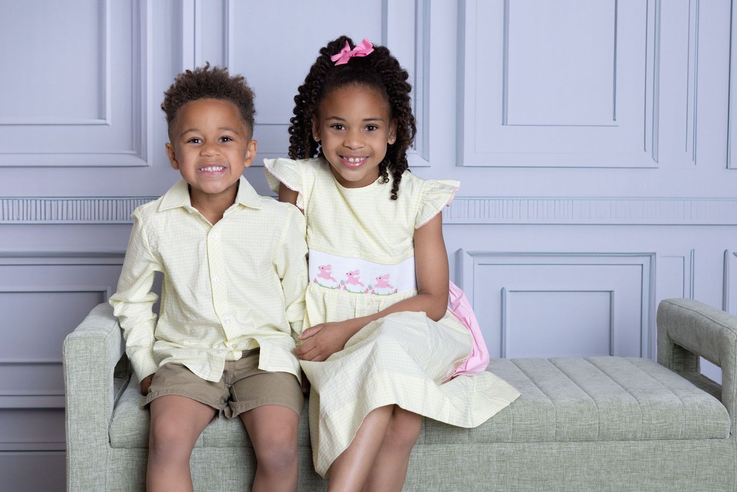 Meredith Rowlen is an award winning Childrens Photographer in Birmingham AL with over 20 years of photography experience.