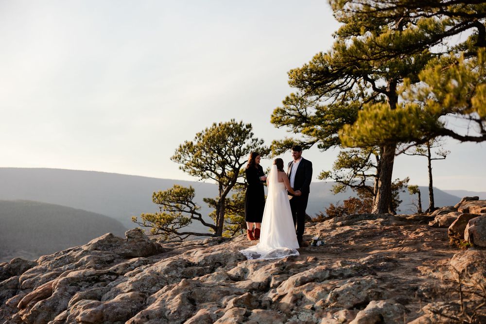 sams throne sunset elopement ceremony
