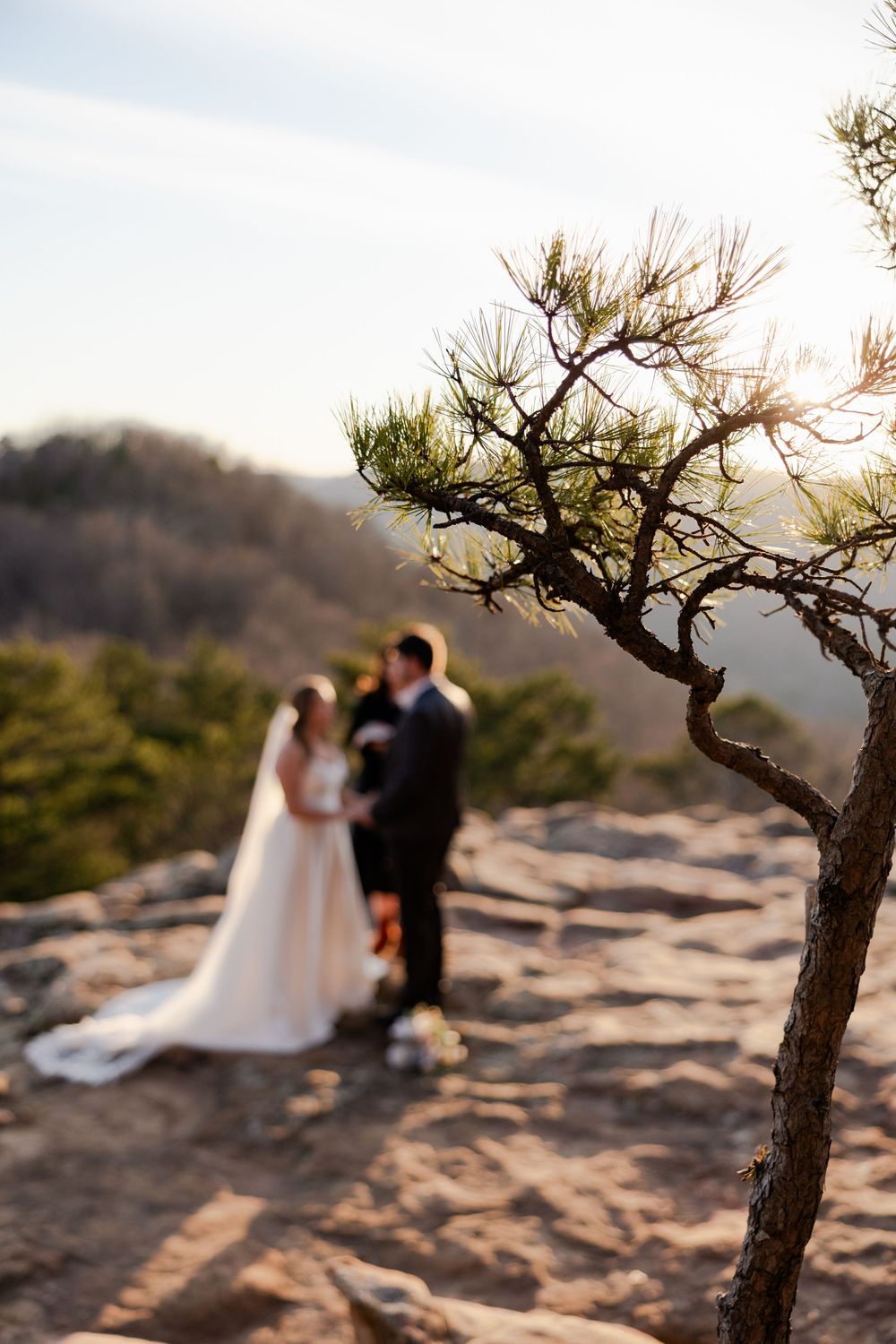 buffalo river elopement sams throne