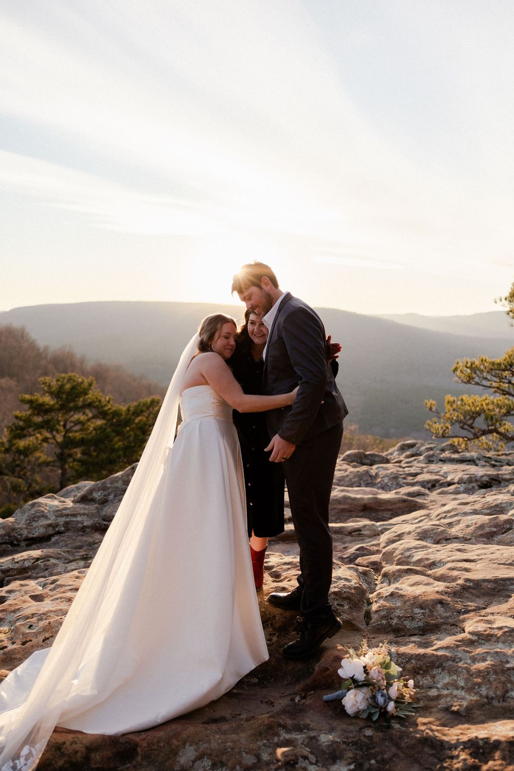 buffalo river elopement ceremony