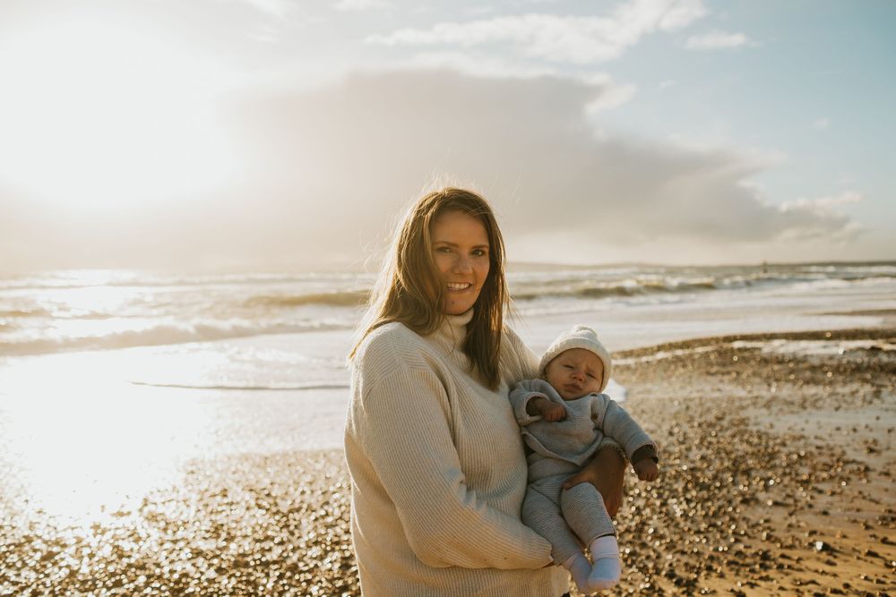 Dorset beach newborn photoshoot, heangistbury head, Southbourne beach