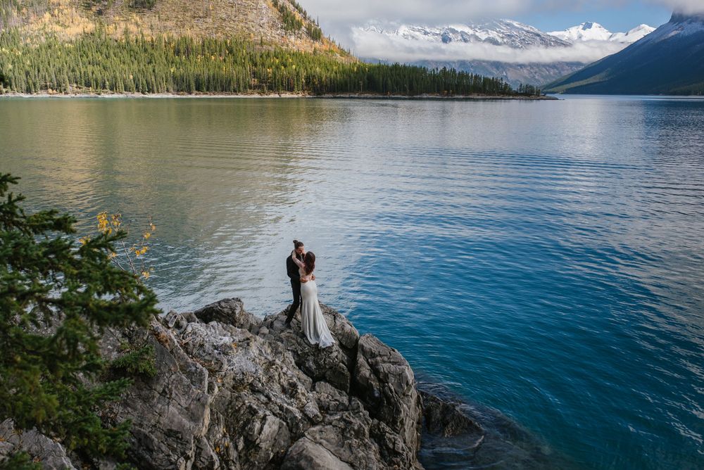 Lake Minnewanka I Banff Elopement