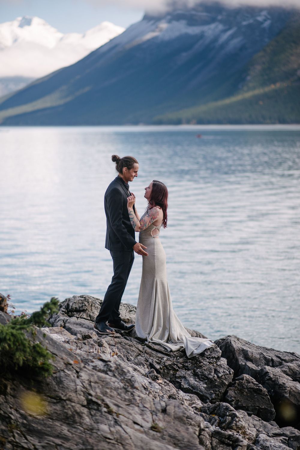 Lake Minnewanka I Banff Elopement