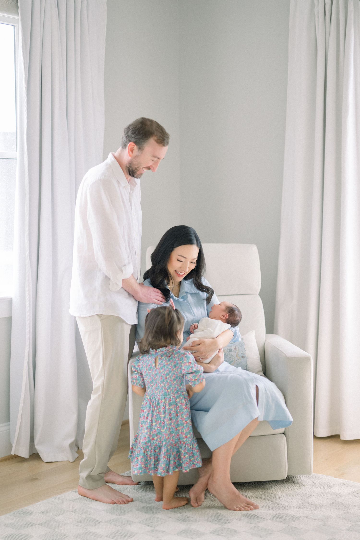 nursery image of a family taken by a dc newborn photographer