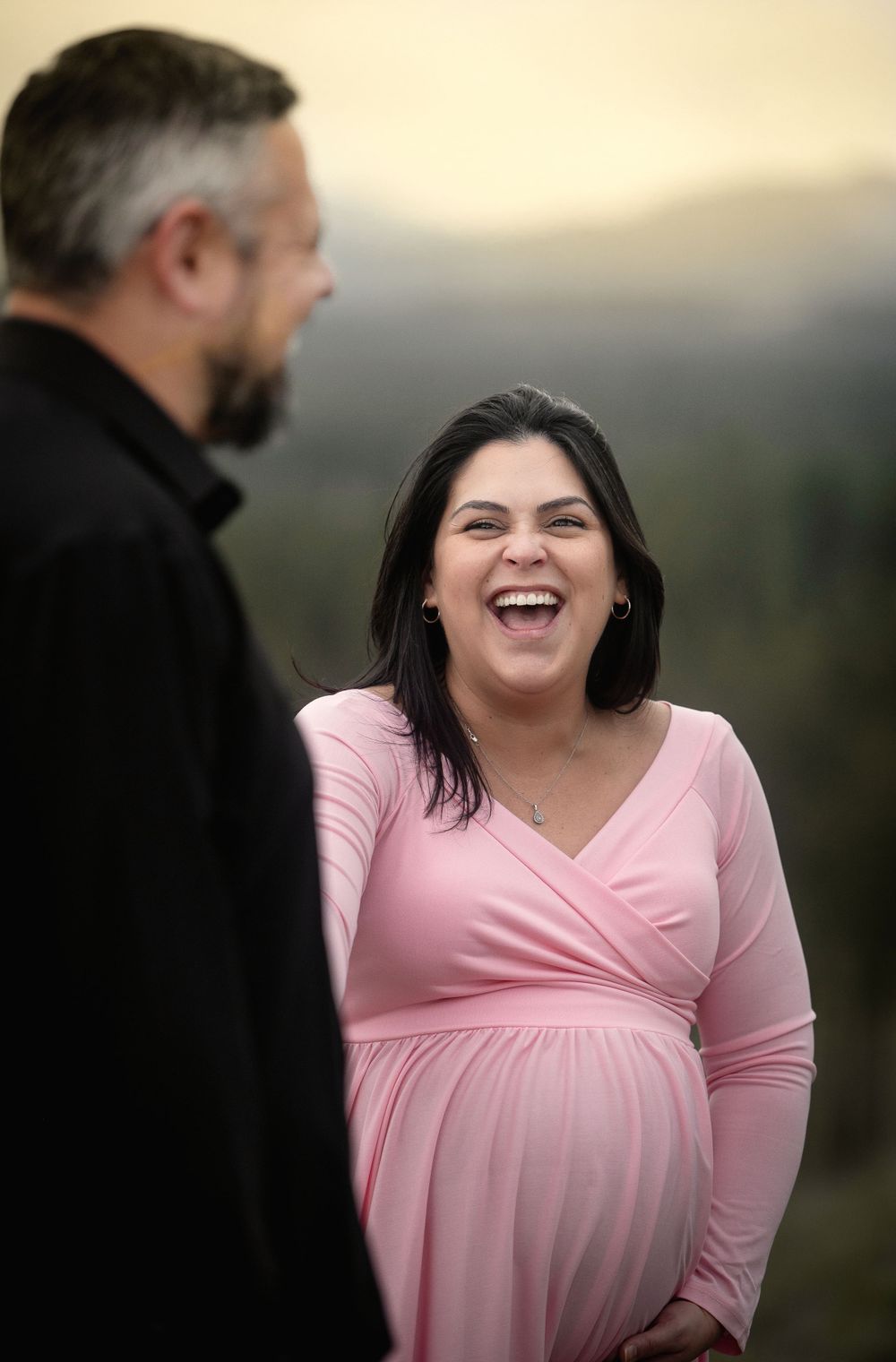 Maternity Photos taken of a couple in Spokane Washington by Jessica Rae Photography.