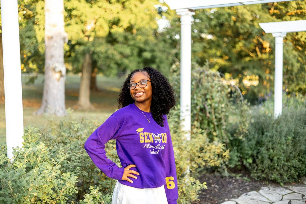 Central Illinois Photographer captures a senior session at Washington Park in Springfield, IL