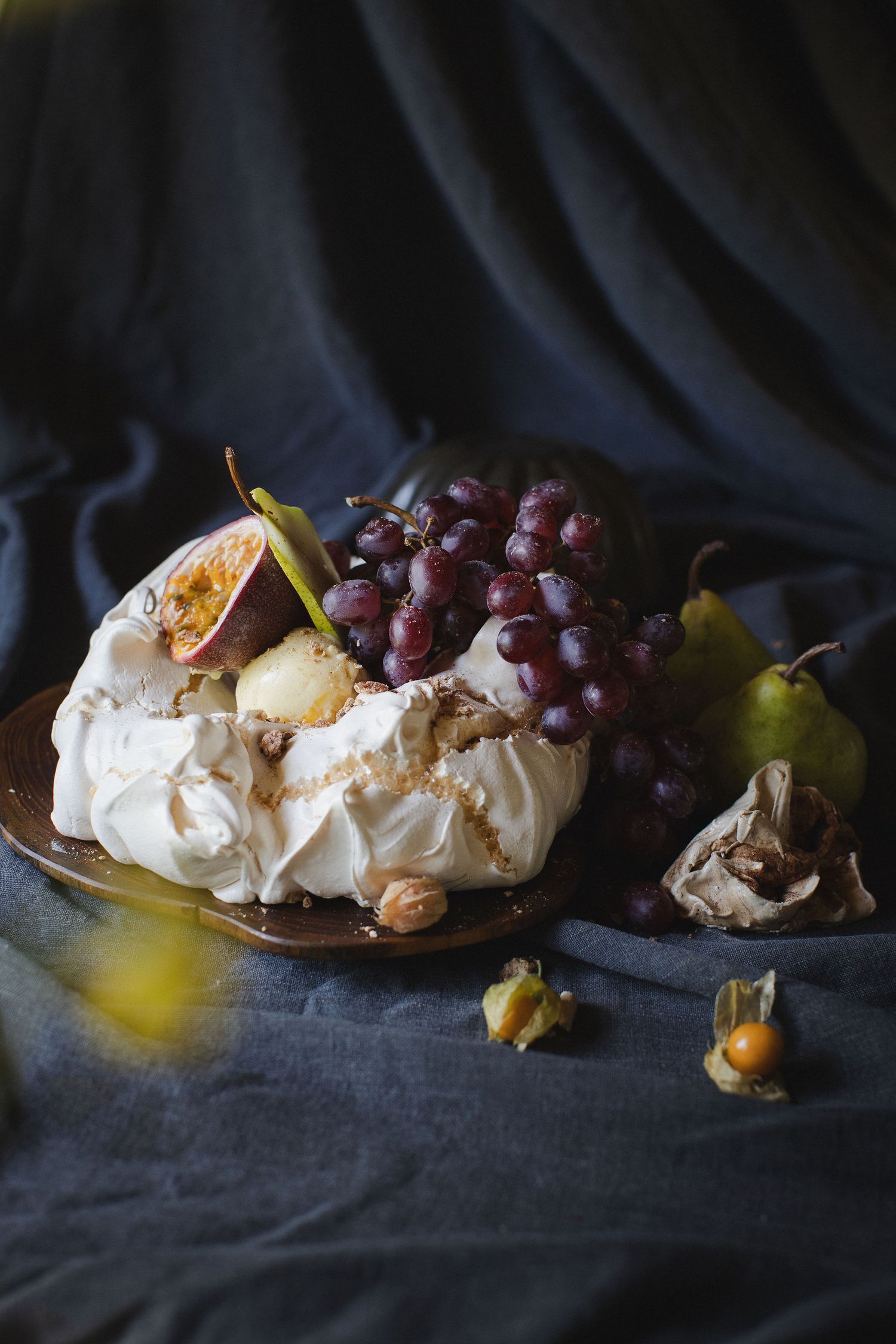 Food and wine pairing tablescape Winshaw Wines