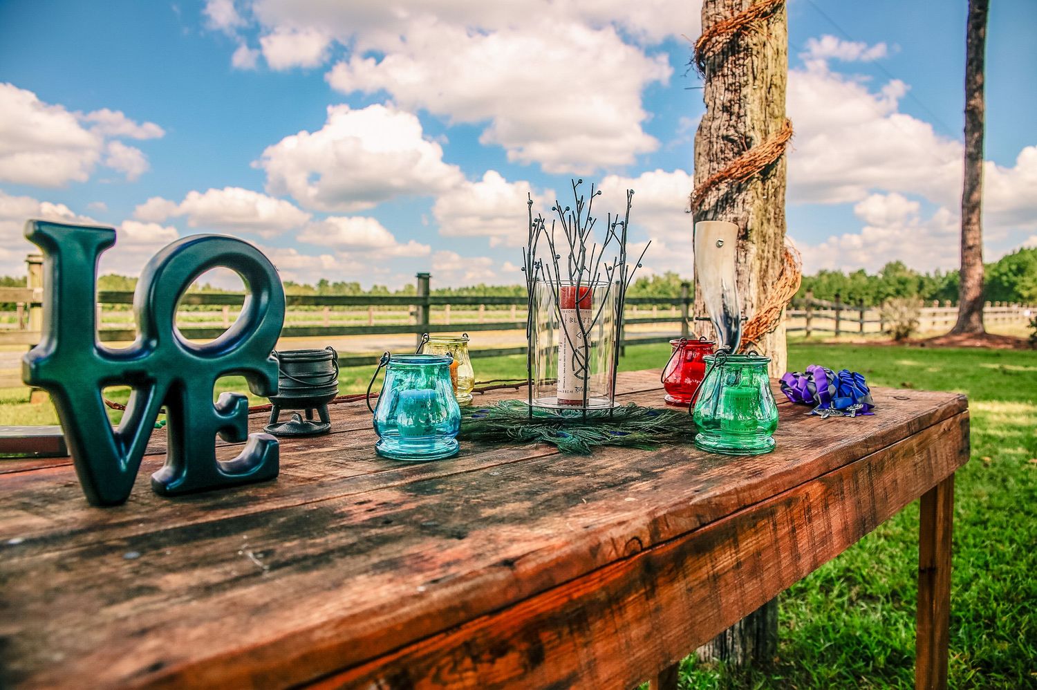 Outdoor Wedding decor captured by local wedding photographer in Windsor Ontario.