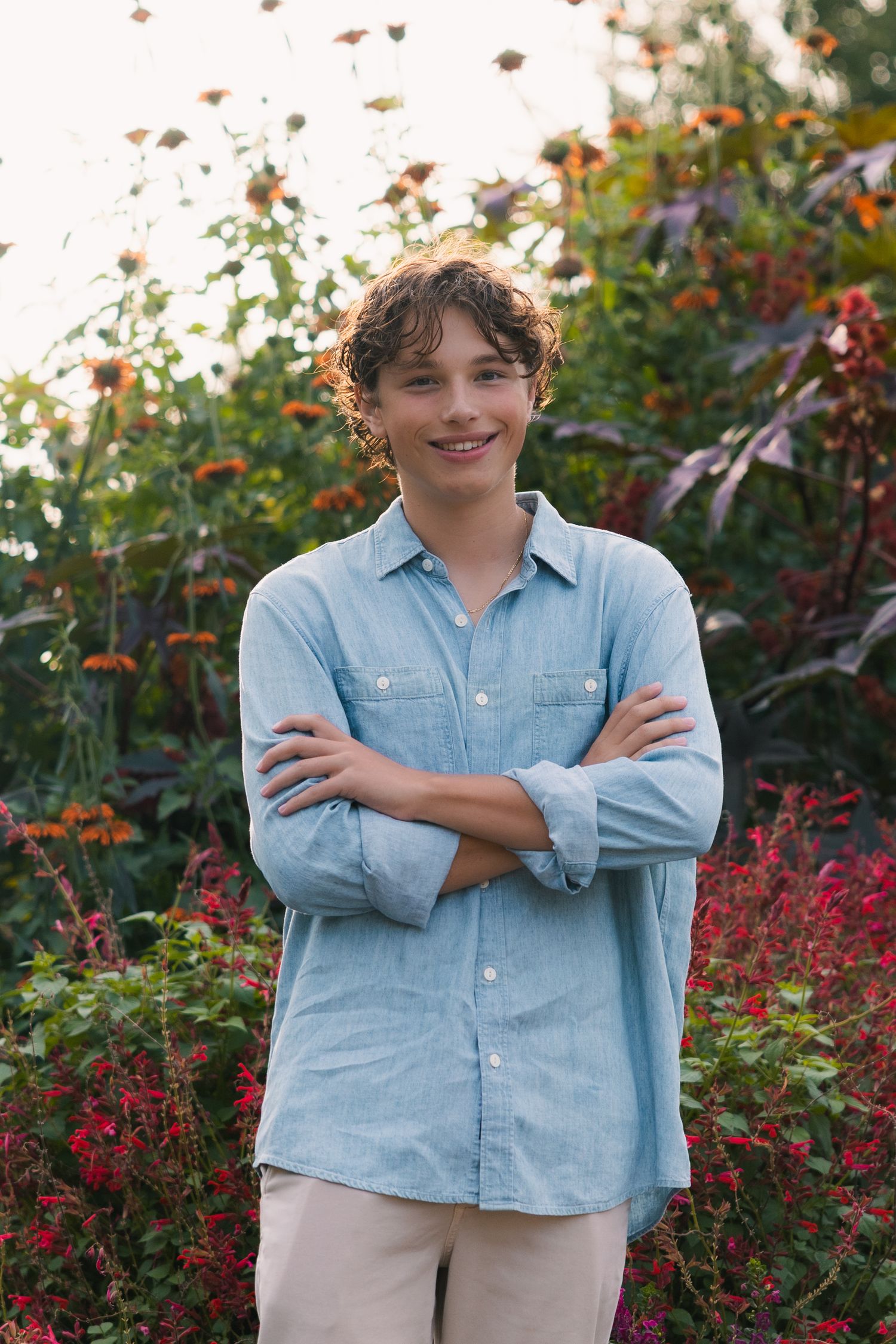 best locations for high school senior yearbook photos in madison wi allen centennial garden flowers landscaped beautiful uw campus lakeshore