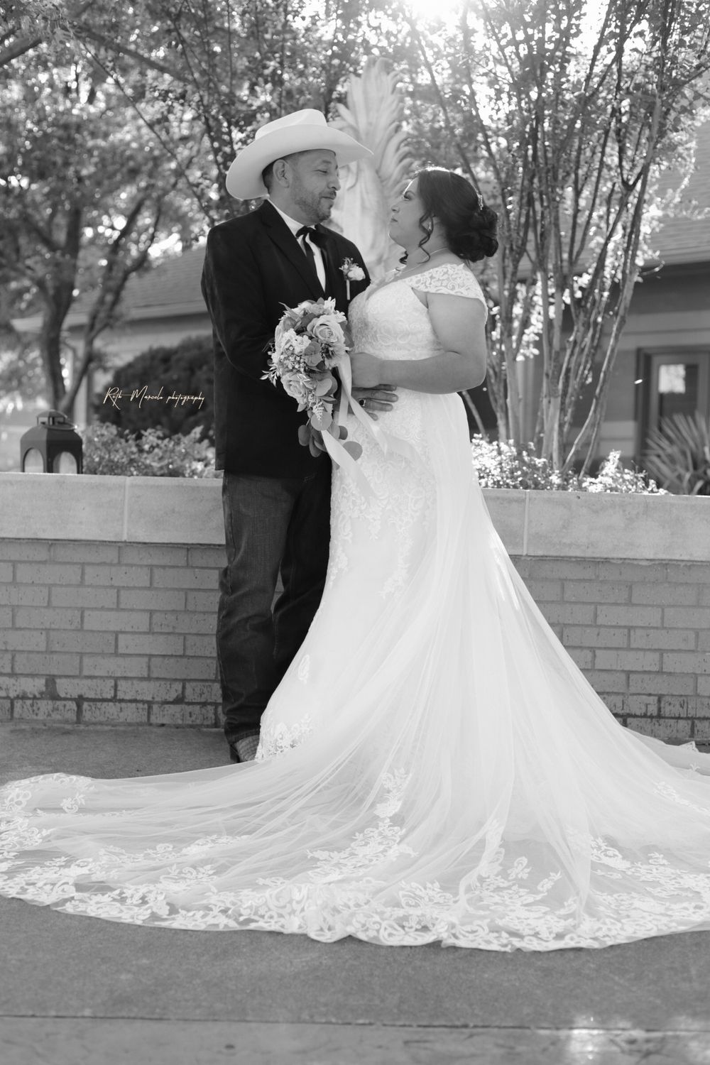 Dallas photography and video for Weddings
 - R & R Marcelo DFW
