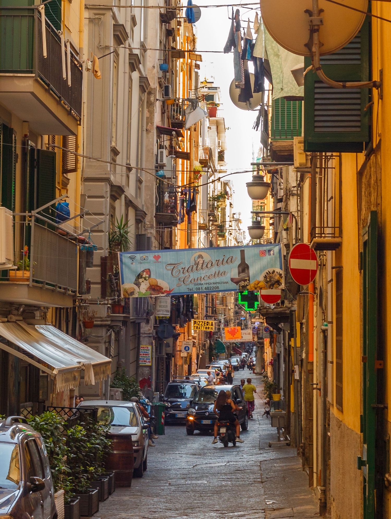 Spanish Quarter, Quartieri Spagnoli, Naples, Italy, Street Photography, Napoli