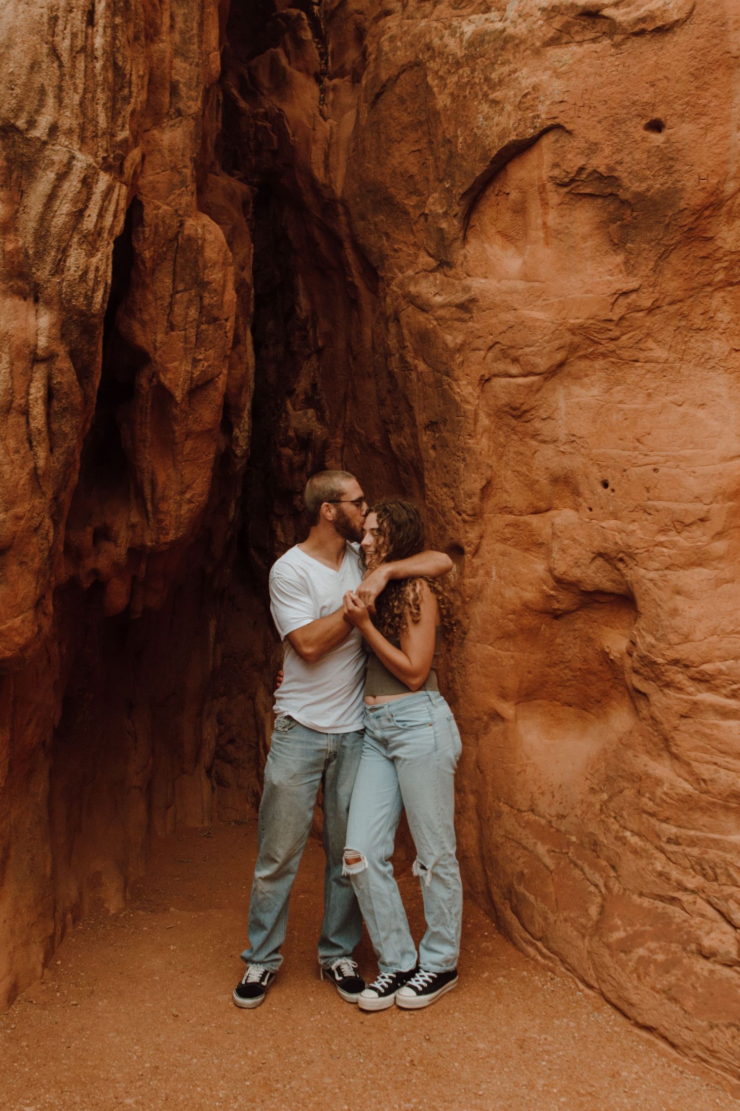 Garden of the gods Colorado wedding photography Garden of the Colorado wedding photographer Colorado engagement photoshoot gloria Suarez