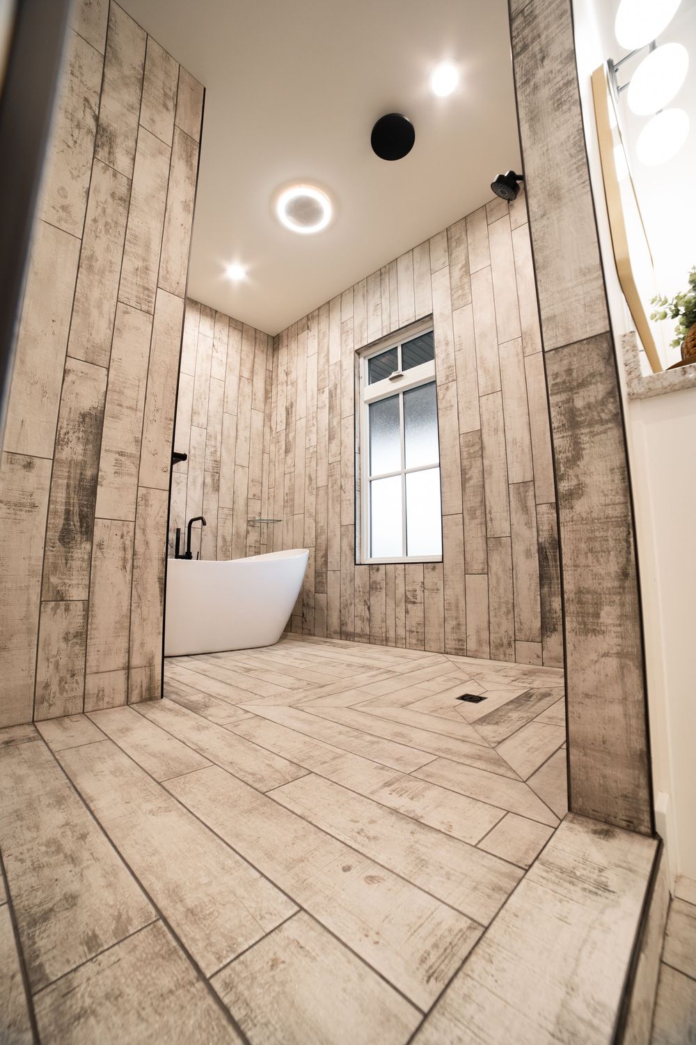 Real Estate Home Photo