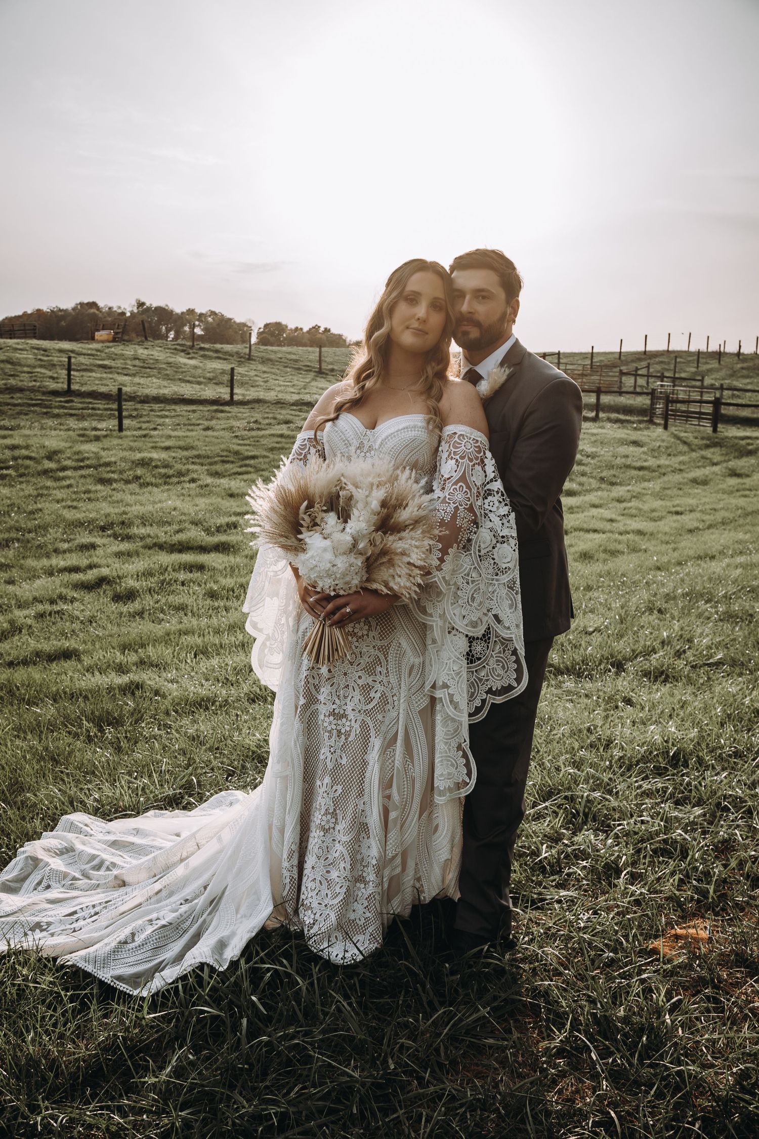 Bridal Portraits, Downtown Cleveland, The Hyatt Regency Arcade, Vintage Wedding