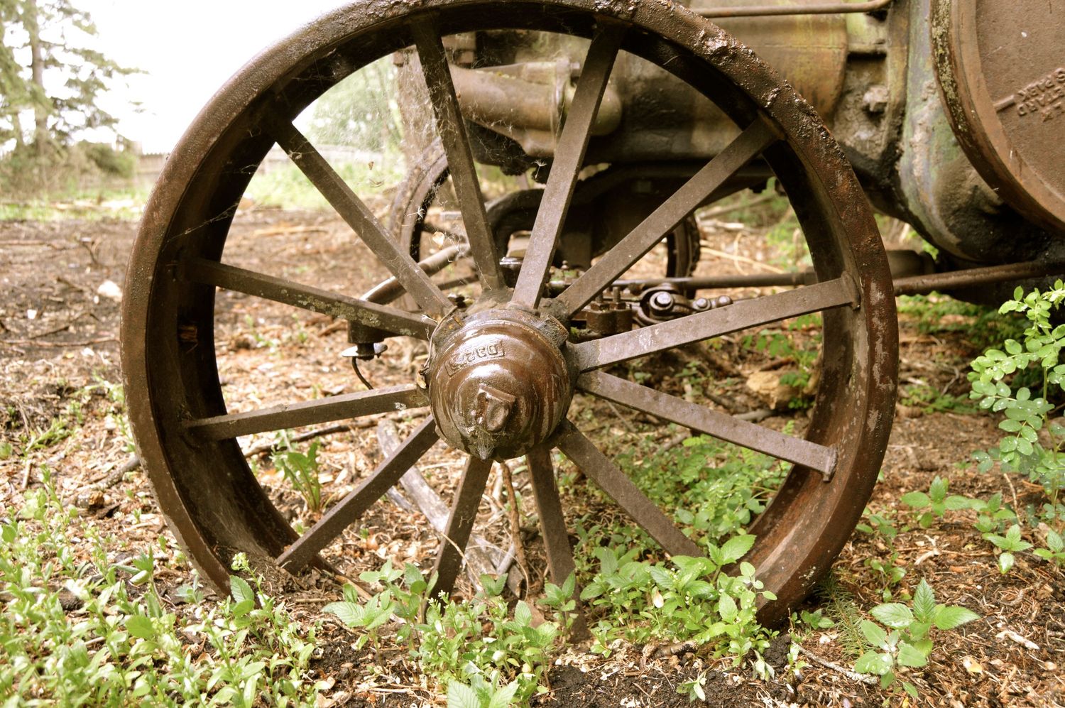 Steel wheel on unstyled John Deere D