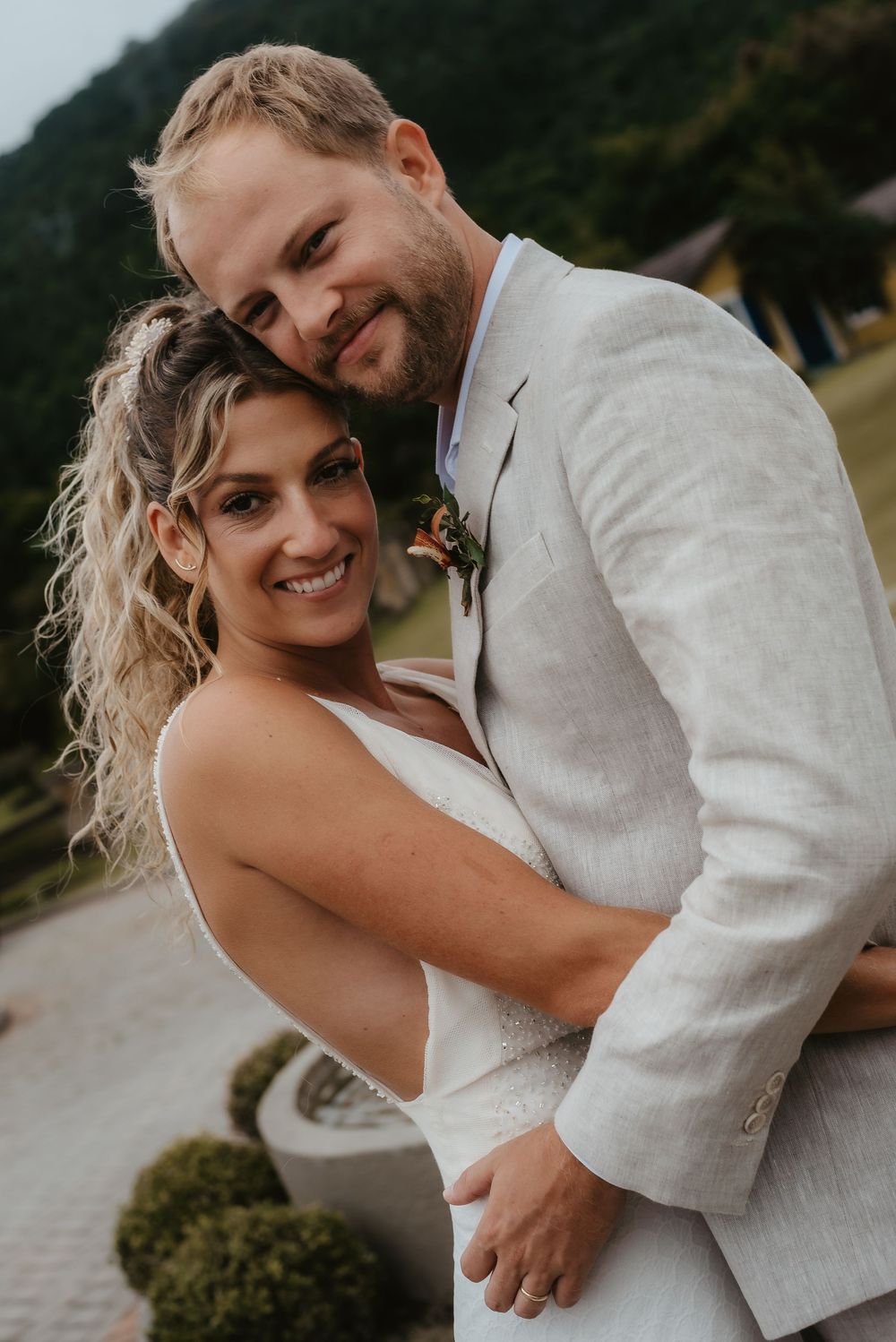 Fotografia de casamento em Florianópolis | Emoção e luz natural