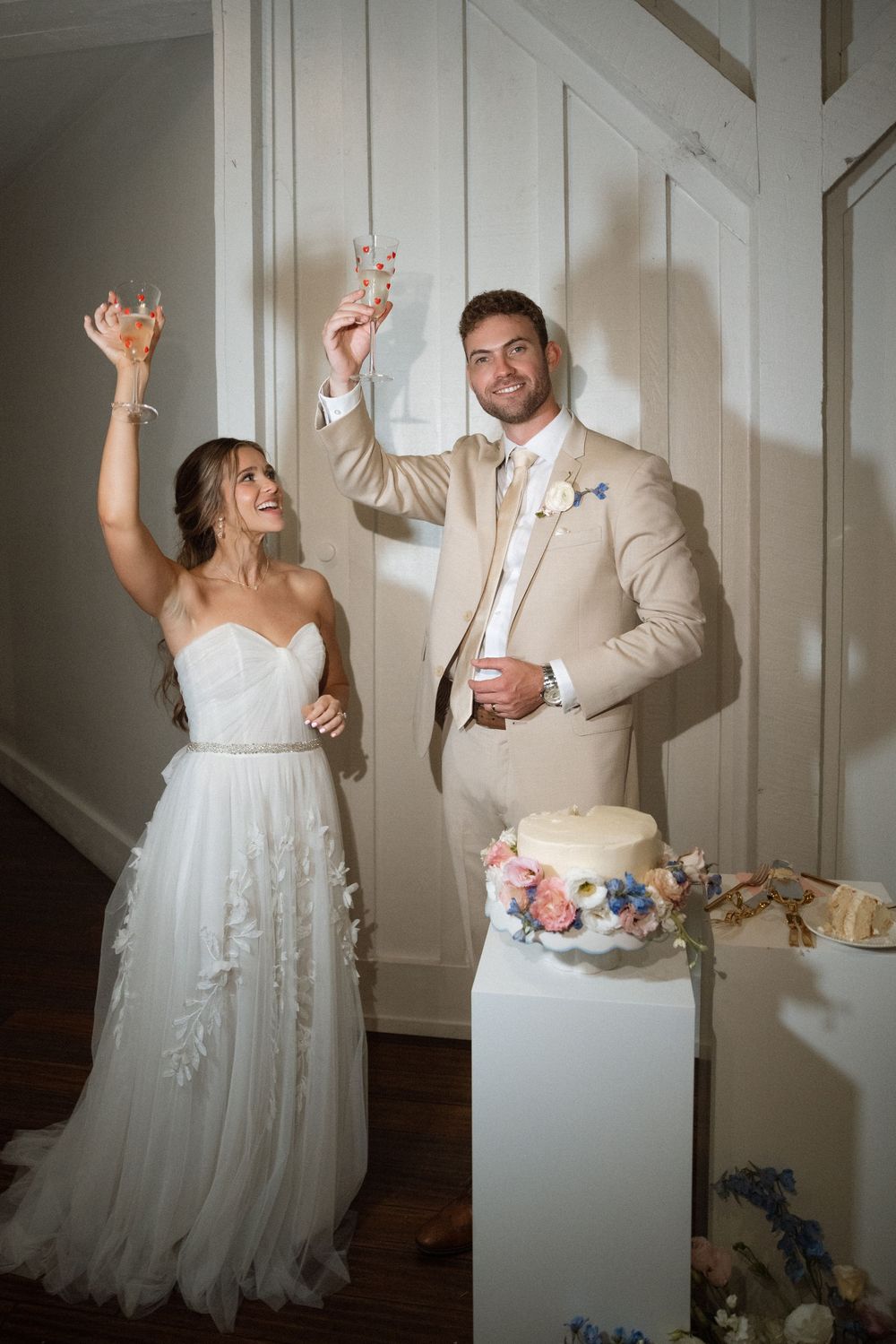 candid photo of oklahoma bride and groom taken by oklahoma wedding photographer