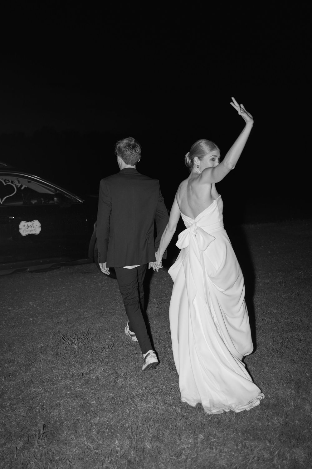 oklahoma bride and groom taken by oklahoma wedding photographer