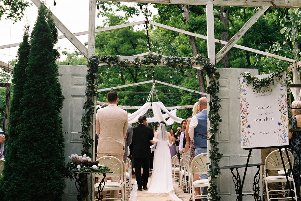 renaissance wine garden st Louis ceremony on film