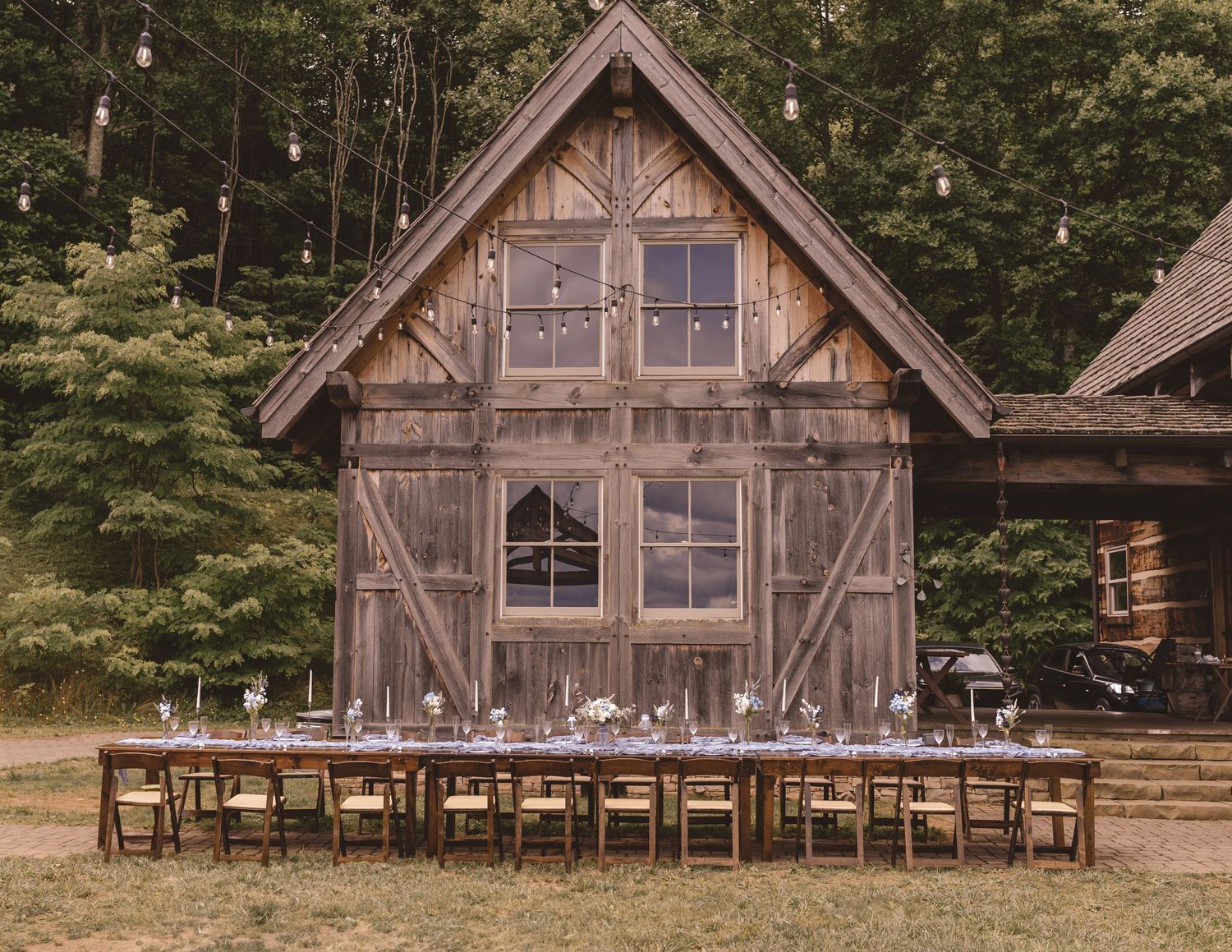 Reception table scape at The Heavens Venue in Hot Springs, NC