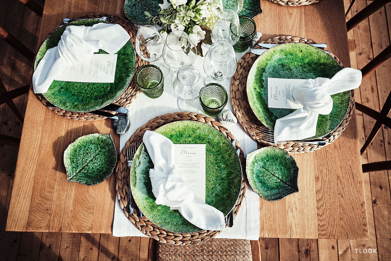 TLOOK photographe de mariage de style documentaire, détails des décorations des tables
