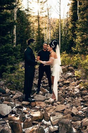 Park City Utah Elopement photography in the mountains. Frankenstein and His Bride. Creative posing and wedding photos on Halloween night