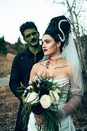 Park City Utah Elopement photography in the mountains. Frankenstein and His Bride. Creative posing and wedding photos on Halloween night