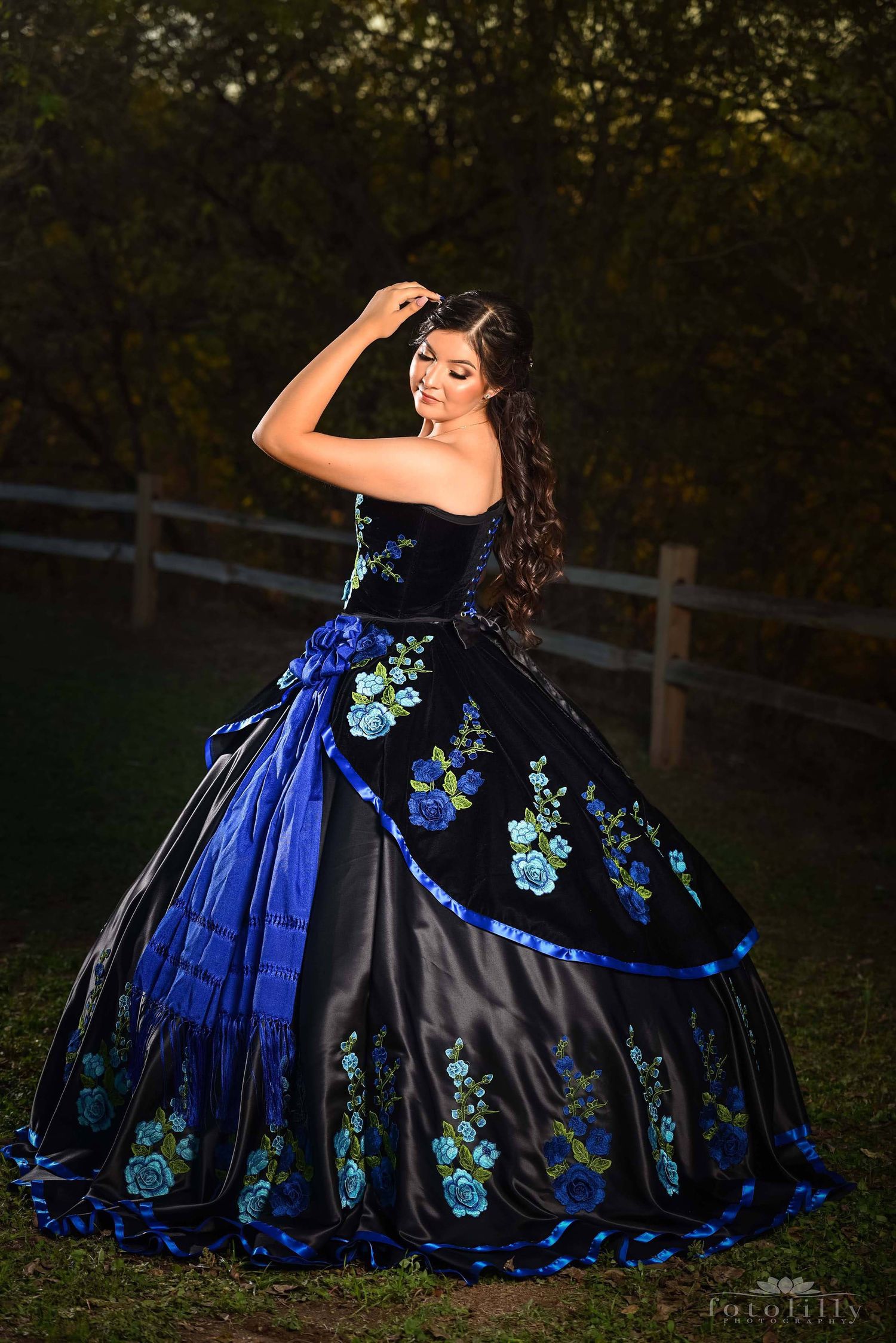 Beautiful Denton Quince photography featuring vibrant Sweet 15 portraits throughout Flower Mound, Denton and nearby North Texas region.